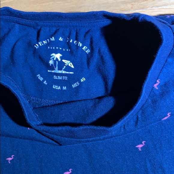 Men’s M denim and Flower flamingo t-shirt - Picture 5 of 10
